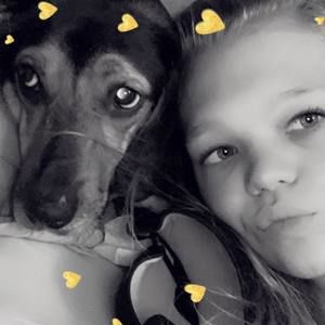 Meet your Posher, Brianna